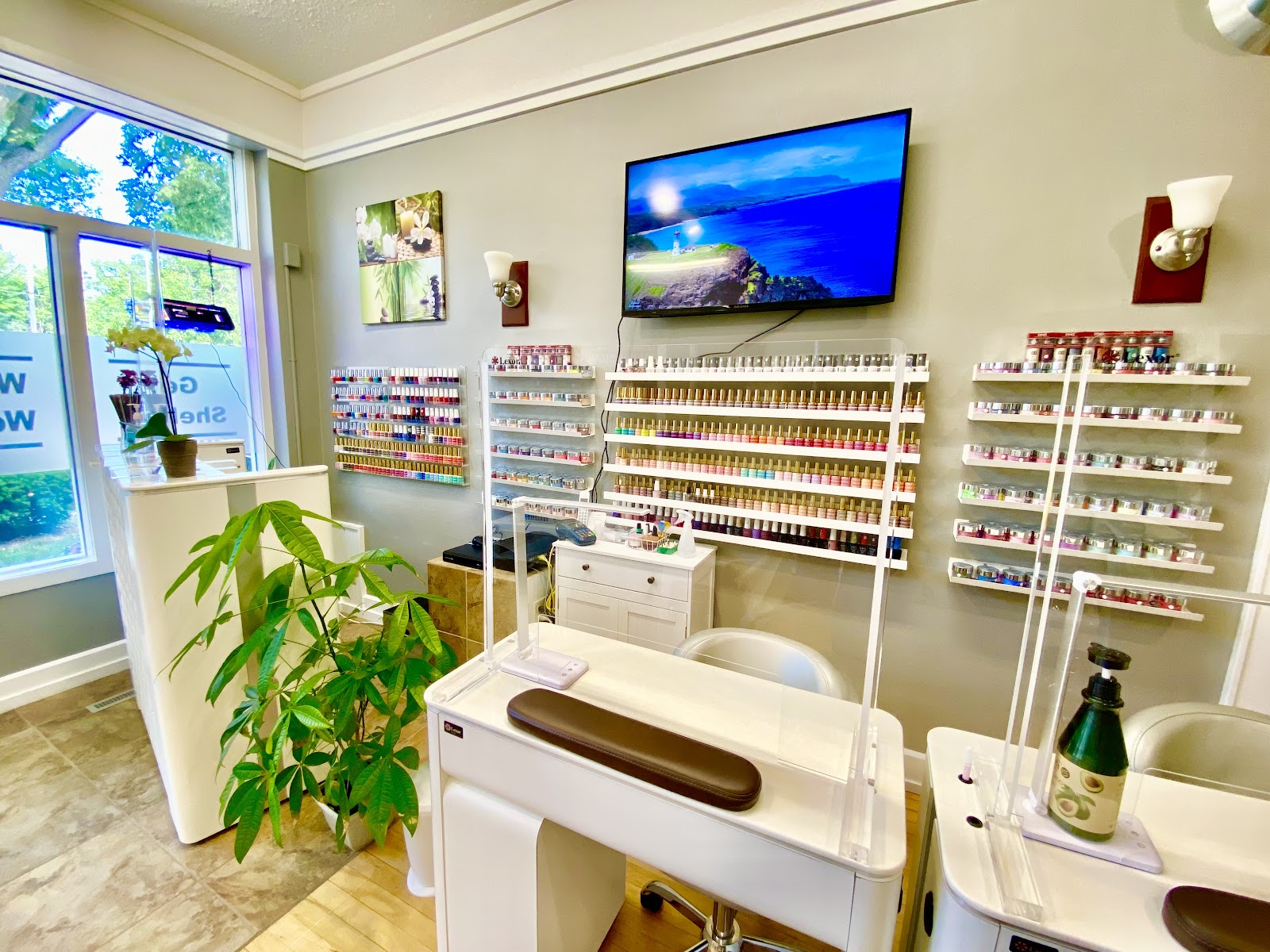 Perfect Nails Spa logo